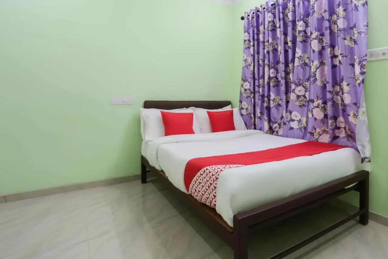 Oyo 67684 Padma Lodge Alappuzha Hotel